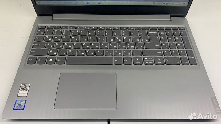 Витринный Lenovo Core i3 - 10/8/256 15.6 FHD
