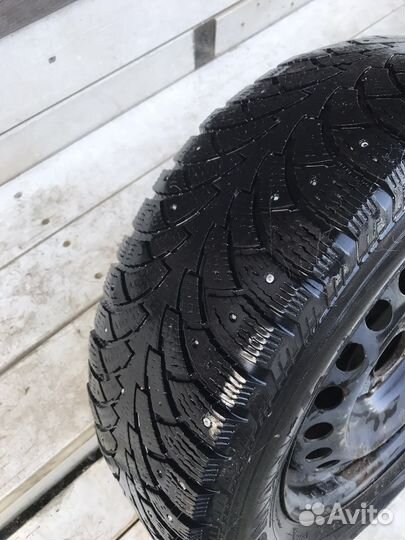 R16 Dunlop Bb490 215/65, PCD 5x114.3 DIA 57.3