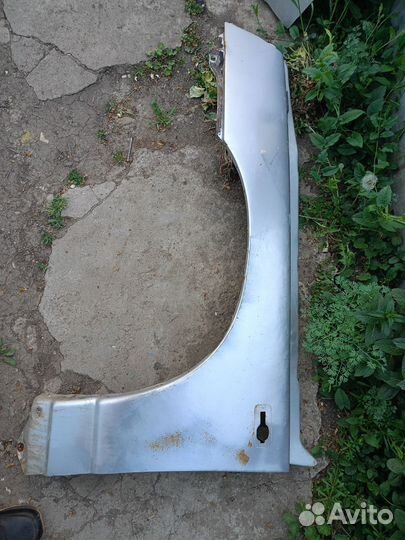 Крыло переднее левое на Ваз 2110 б/у