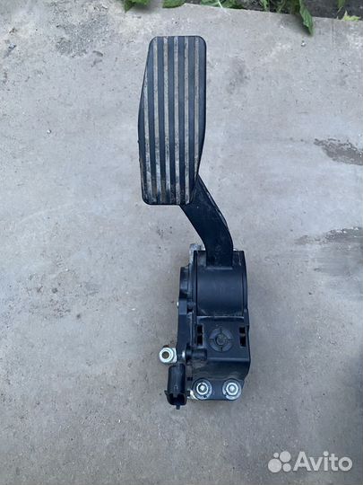 Педаль газа LADA kalina