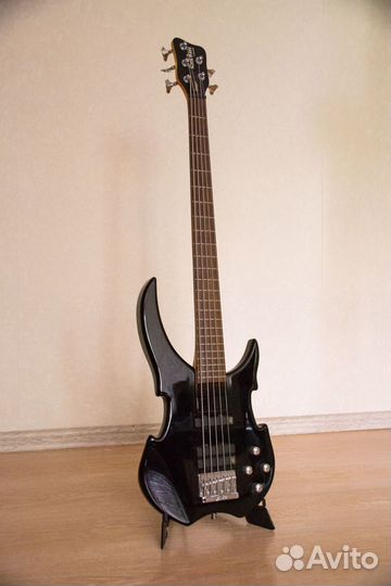 Бас-гитара Rockbass by Warwick Vampyre 5