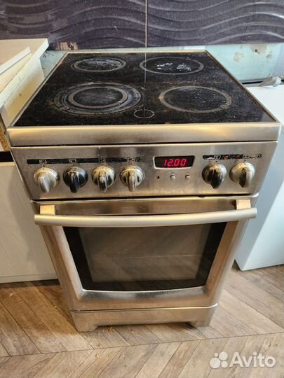 Плита электрическая electrolux