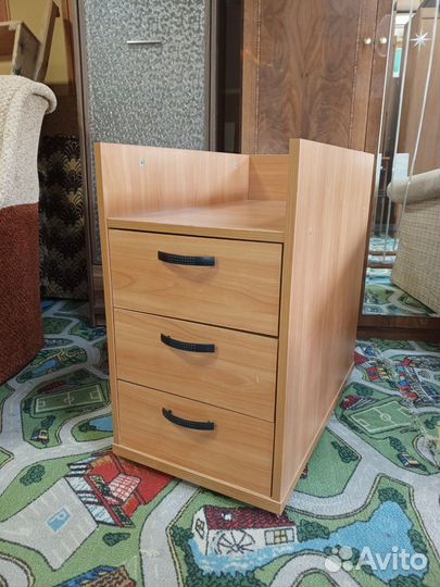 Офисная тумба приставная