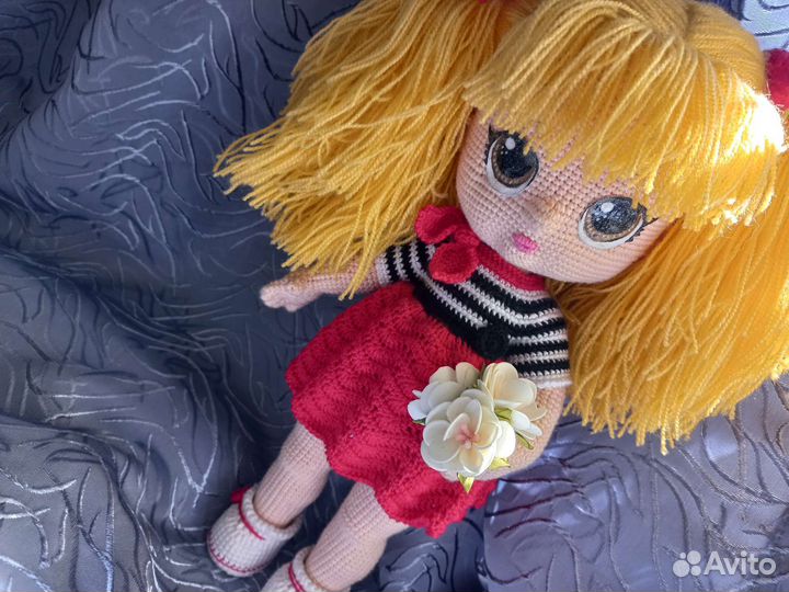 Куколка лол вязаная