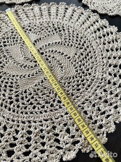 Салфетки интерьерные кружевные ручная работа