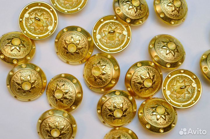 Пуговицы 16, 22 мм