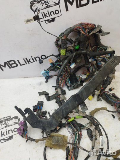 Проводка салона Chevrolet Tahoe 800