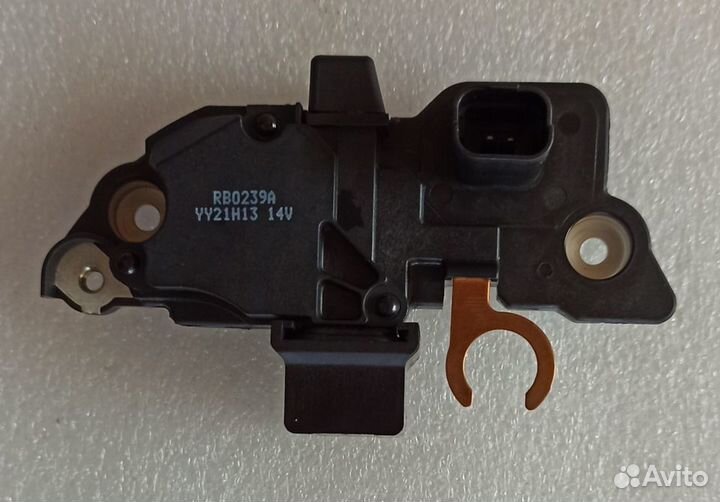 Регулятор генератора Utm RB0239A