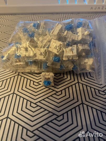 Синие переключатели