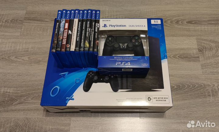 Sony PlayStation 4 Pro 1TB (CUH-7008B)