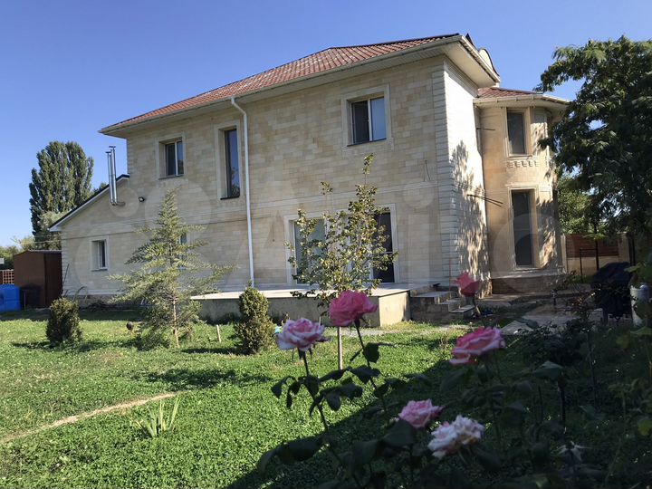 Дом 252 м² на участке 24 сот.