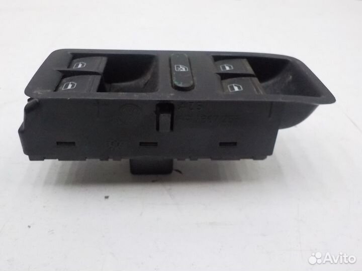 Блок управления стеклоподъемниками Volkswagen Polo