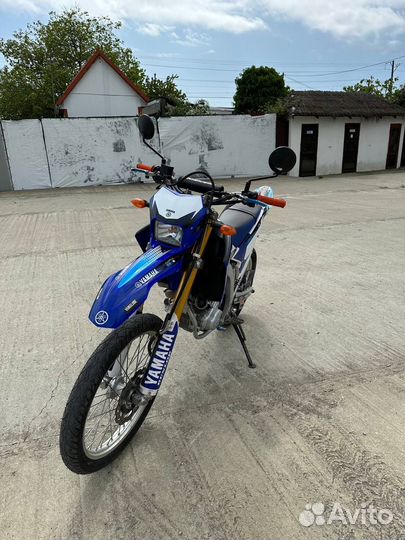 Yamaha WR250r
