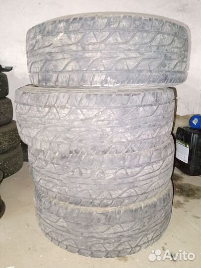 Dunlop Grandtrek AT3 275/70 R16