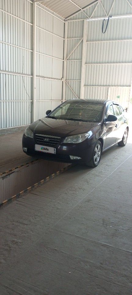 Hyundai Elantra: фото владельца