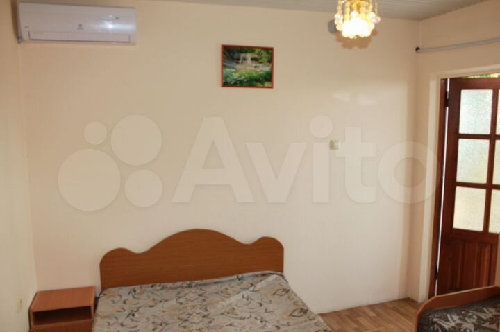 Комната 10 м² в 1-к., 2/2 эт.