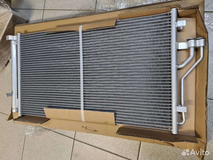 Радиатор кондиционера IX35 Sportage