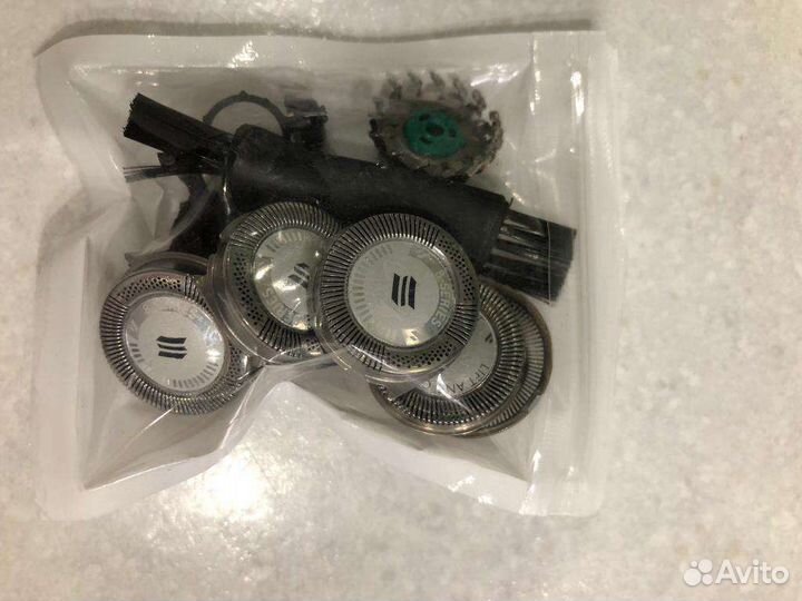 Philips AquaTouch AT750