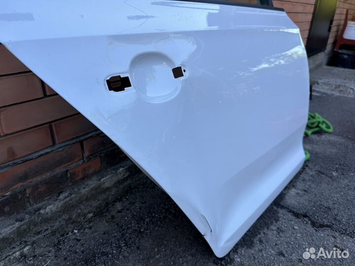 Дверь задняя правая шкода рапид