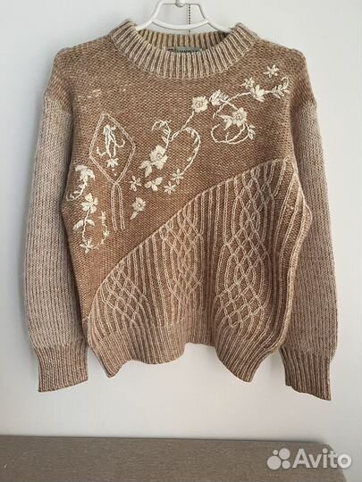 Свитер детский б/у 42/44/46