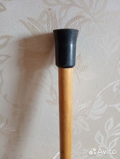 Трость для ходьбы деревянная