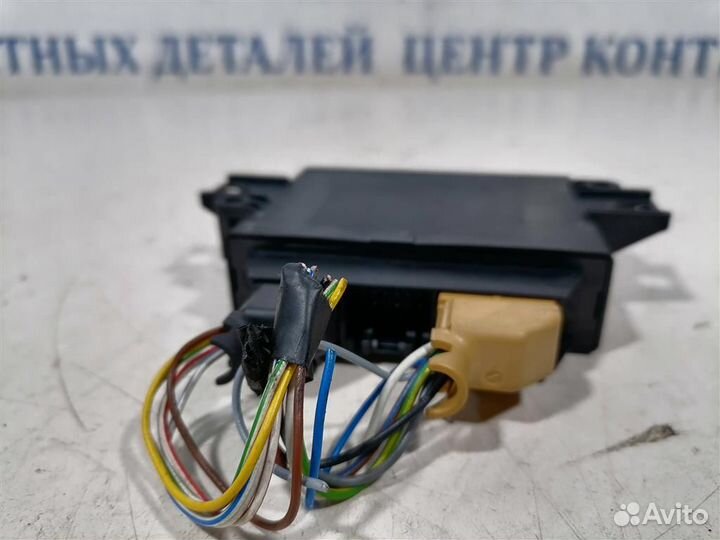 Блок управления парктрониками Ford Focus 2 2005-2