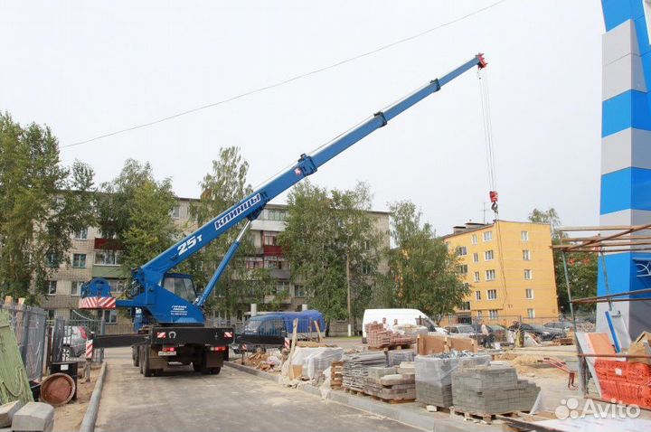 Аренда и услуги автокрана, 25 т, 28 м, с гуськом 7.5 м