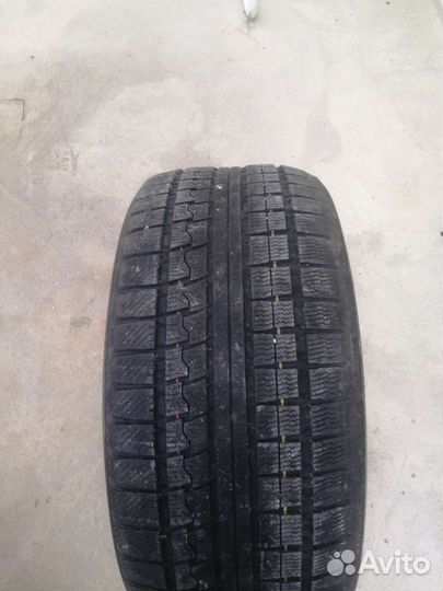 Bridgestone Alenza Sport 285/45 R19