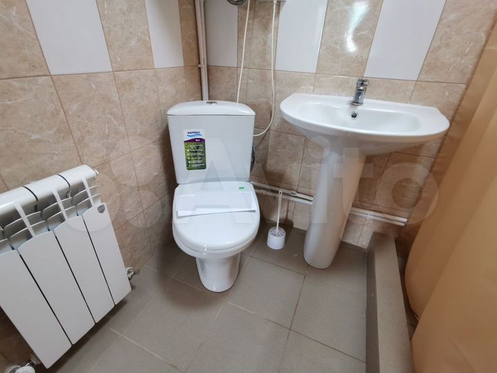 Комната 12 м² в 4-к., 1/2 эт.