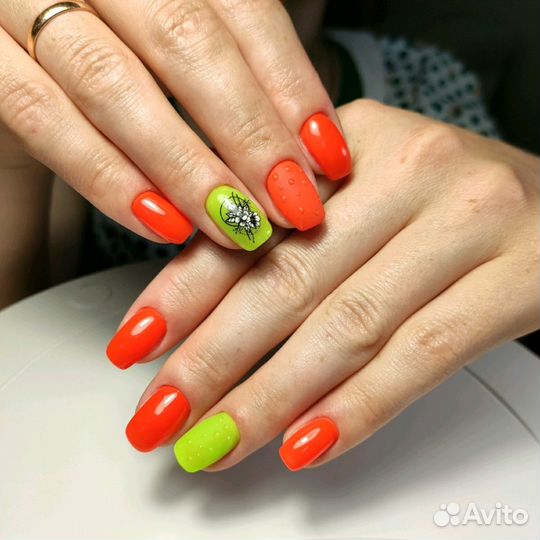 Маникюр, наращивание, педикюр