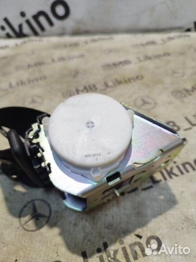 Ремень безопасности задний Mercedes E-Class W212