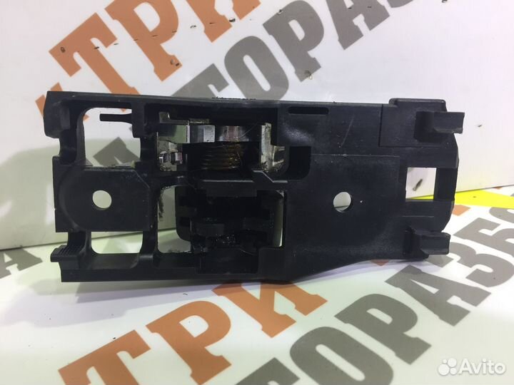 Лексус RX Ручка внутренняя задней двери Лев