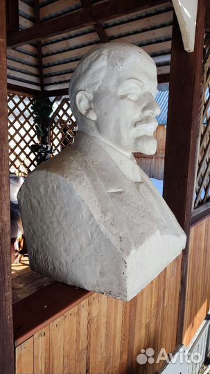 Бюст Ленина гипс Тоидзе