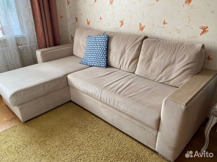 Угловой диван