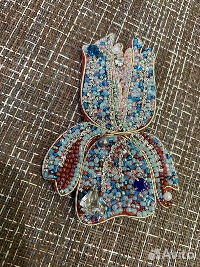 Брошь ручной работы