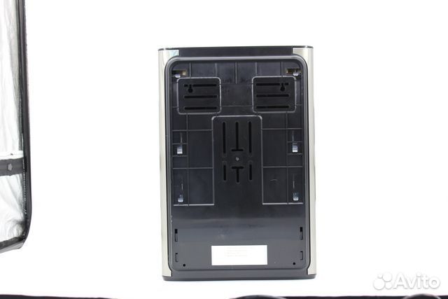 Диспенсер для листовых бумажных полотенец Tork H2