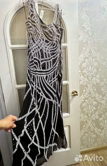 Вечернее платье в пол 46 размера