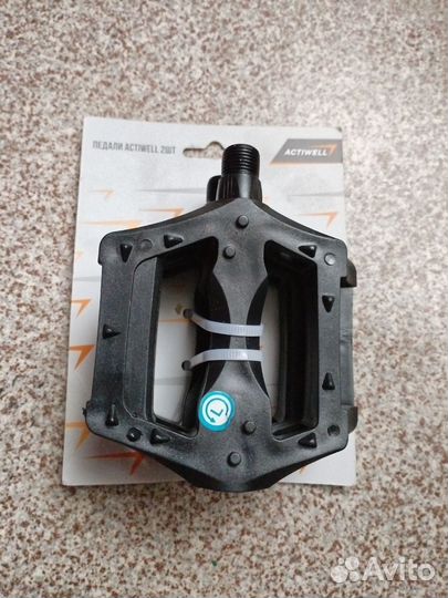 Педали для велосипеда