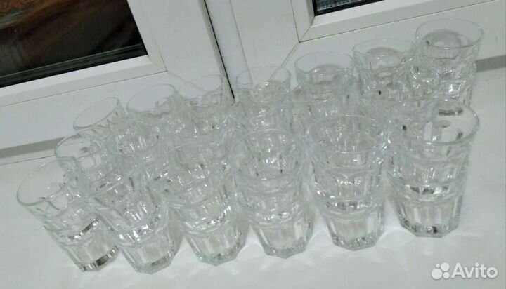 Стопки стеклянные рюмки