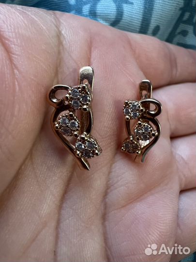Золотые серьги 585