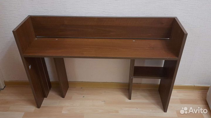 Полка на рабочий стол