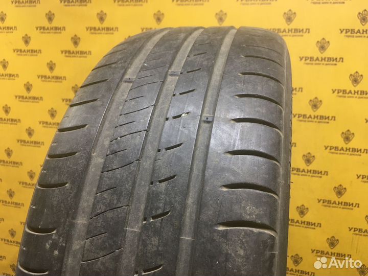 Kumho Ecowing ES01 KH27 215/45 R17 87V