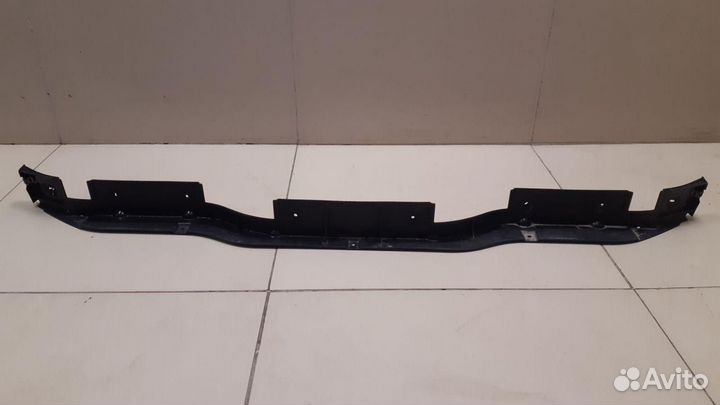 Направляющая заднего бампера Ford C-Max