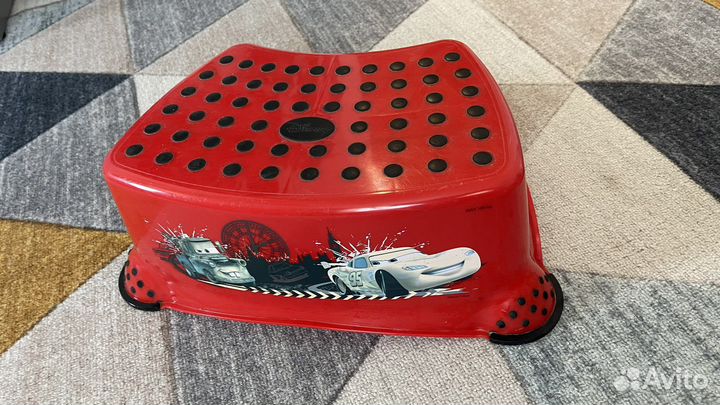 Ступенька для ванной детская бронь