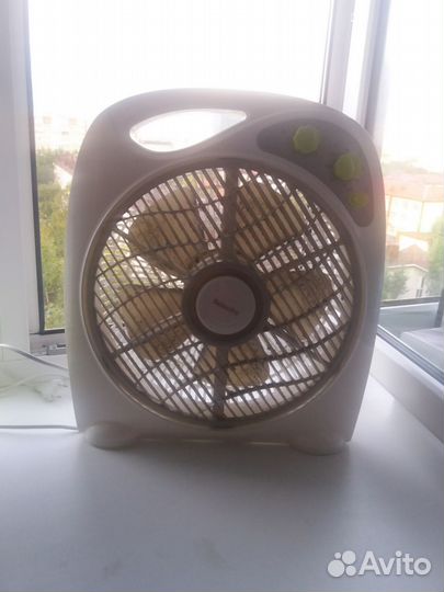 Вентилятор напольный