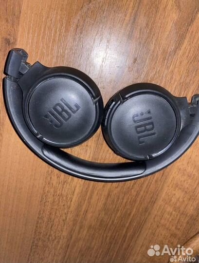 Беспроводные наушники jbl 560bt