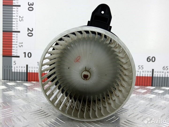 Моторчик печки для Audi A6 C5 4B1820021B