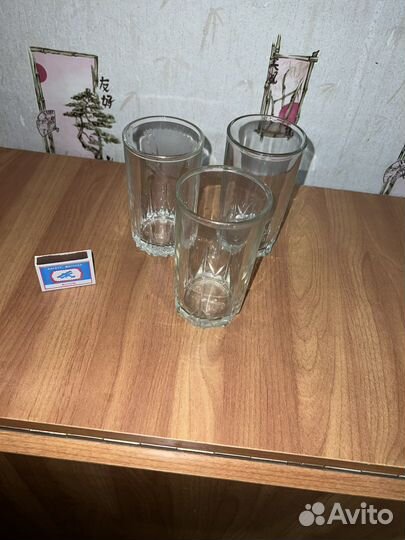 Стаканы разные