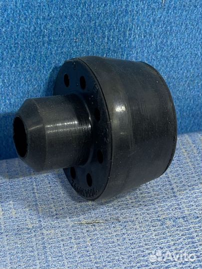 Кронштейн крепление Опора радиатора Renault symbol