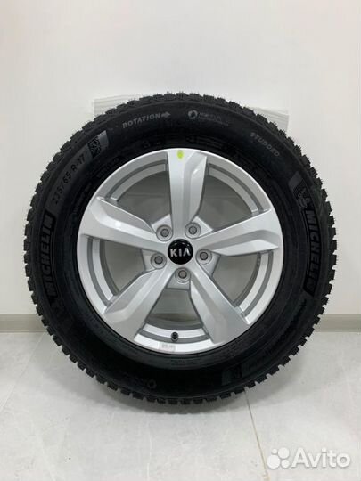 Новые Kia Sorento, Sportage 5, Michelin 235/65 R17